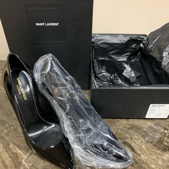 Saint Laurent Heels(Blk Patent Leather) - Picture 3 of 4